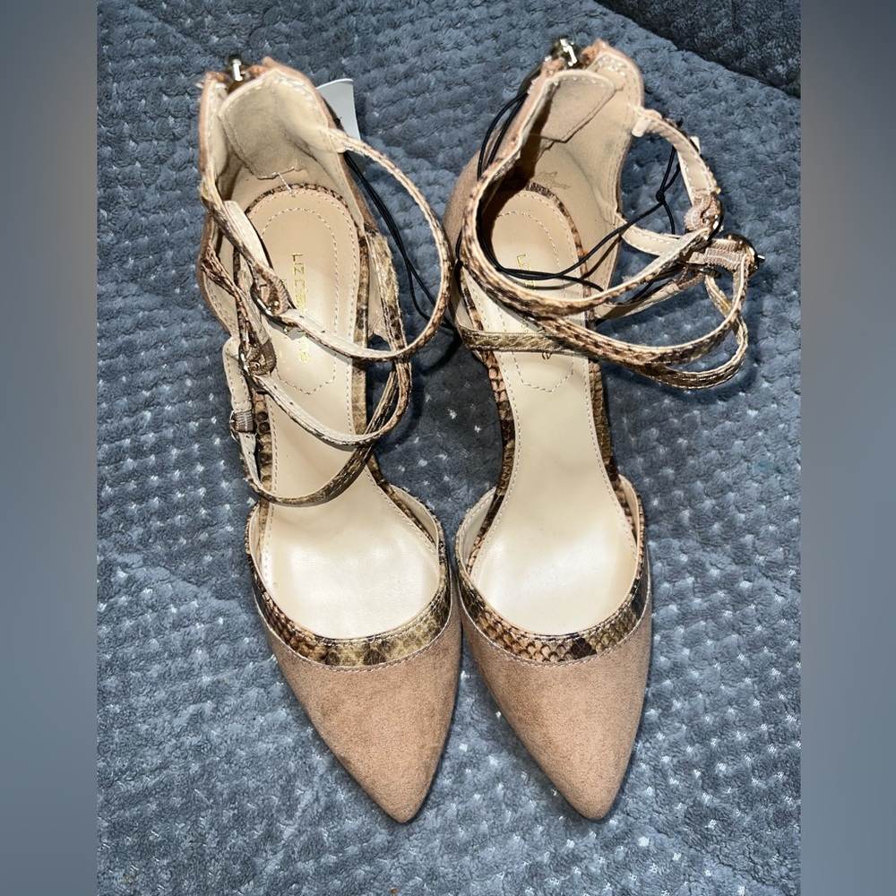 HIGH HEELS